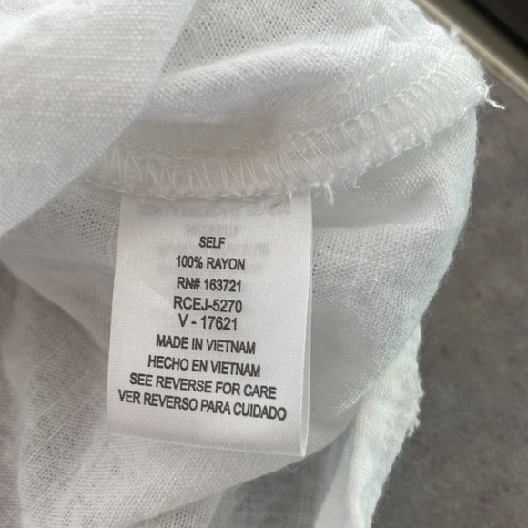 GYPSIES & MOONDUST women’s boxy fit semisheer white swiss dot crochet top size L - Picture 7 of 11